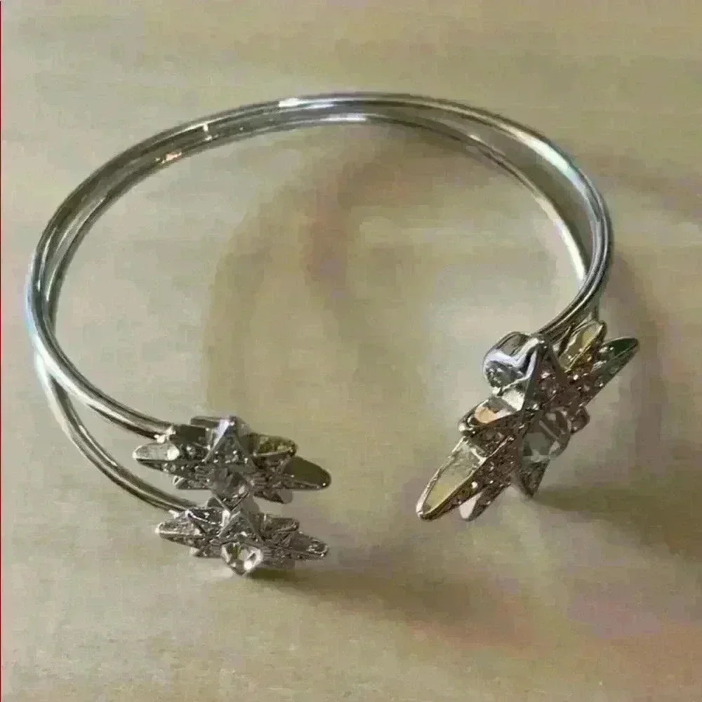 🏖️ Summer Jewelry Sale!! Cuff bracelet Silver stars ✨ - Picture 3 of 8